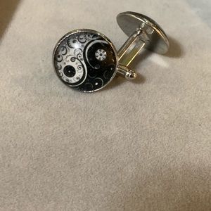 Round Ying and Yang Cuff Links